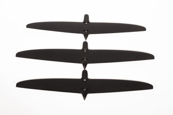 R-seies tail wings 1