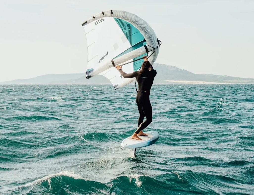 Aeryn Flow Carbon
